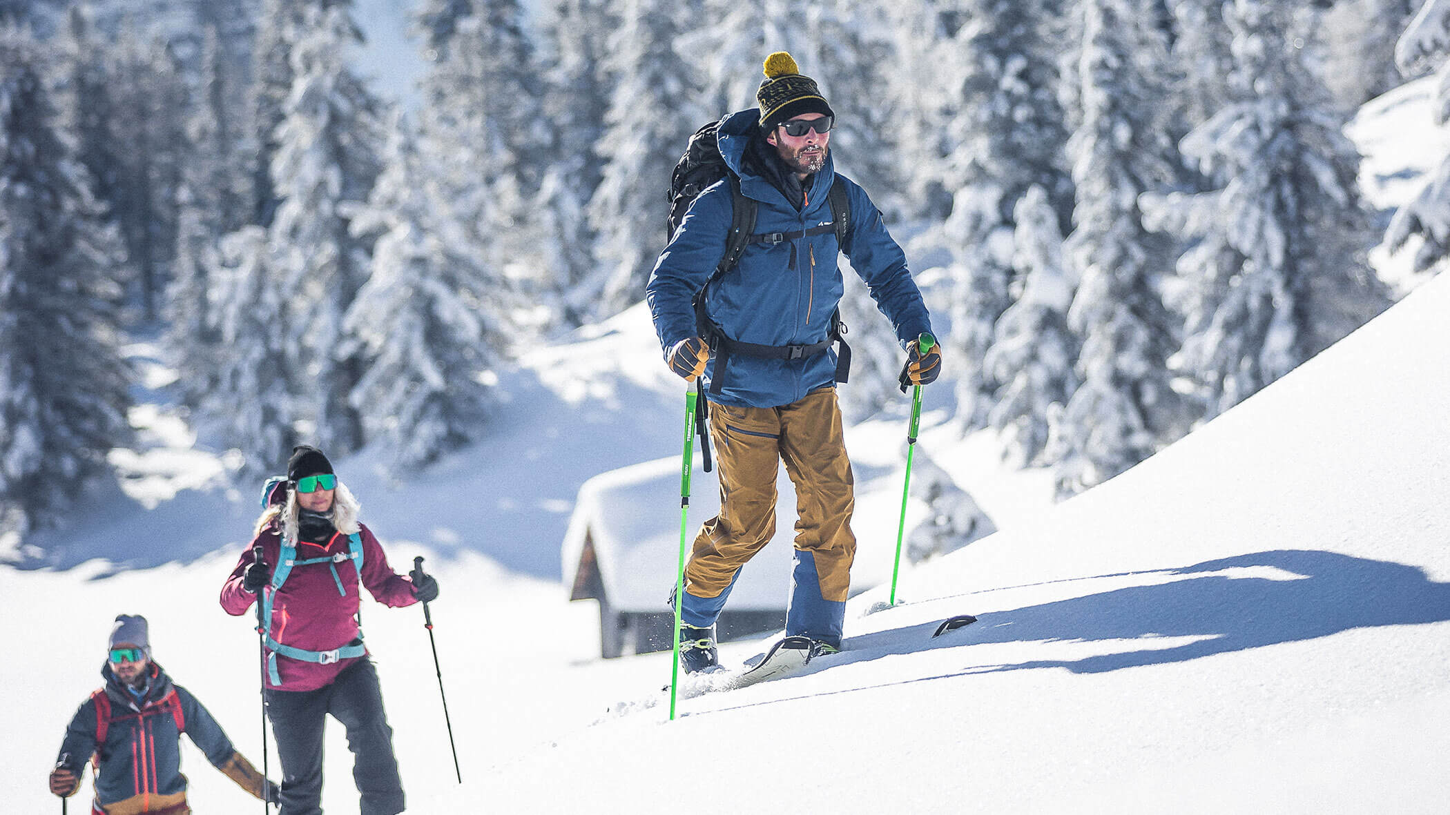 Escursioni con le racchette da neve